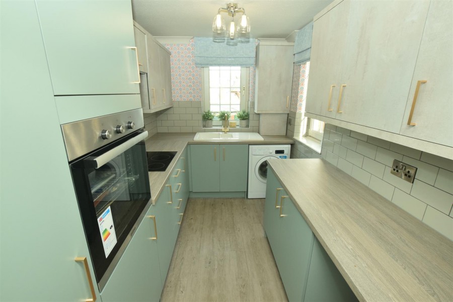 Images for 10 Holbeck Hill, Scarborough