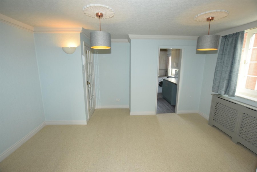 Images for 10 Holbeck Hill, Scarborough