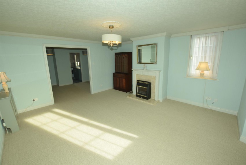 Images for 10 Holbeck Hill, Scarborough