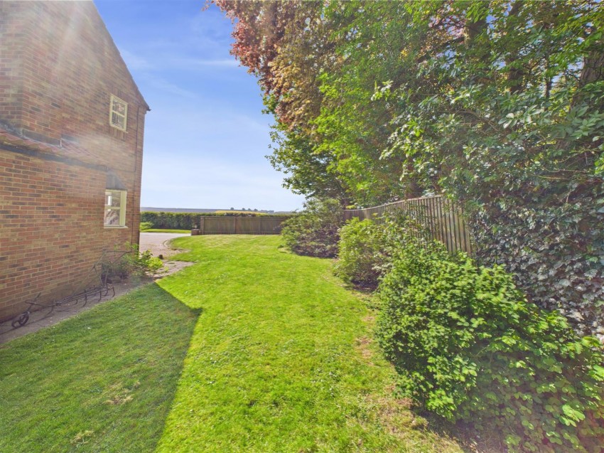 Images for Garrons, Back Lane, North Dalton, Driffield, YO25 9XD