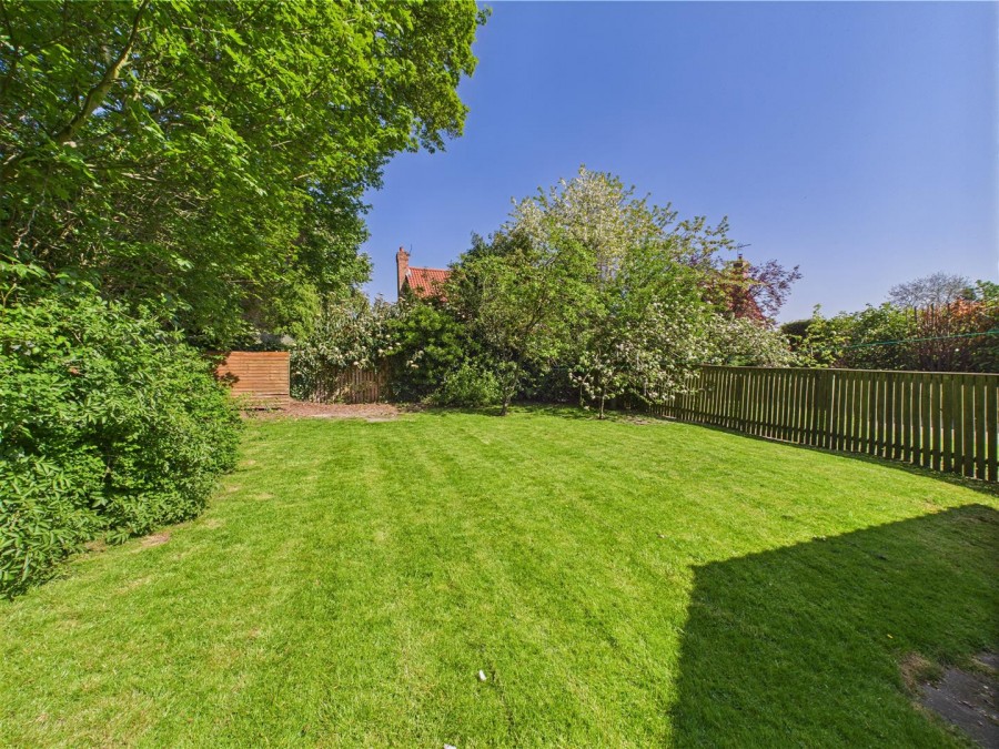 Images for Garrons, Back Lane, North Dalton, Driffield, YO25 9XD