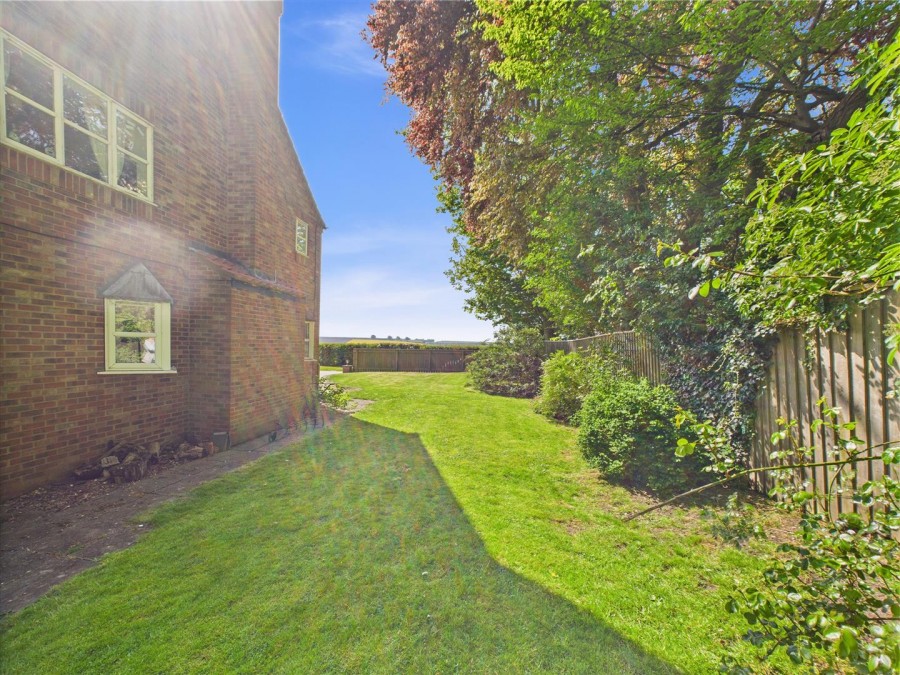 Images for Garrons, Back Lane, North Dalton, Driffield, YO25 9XD