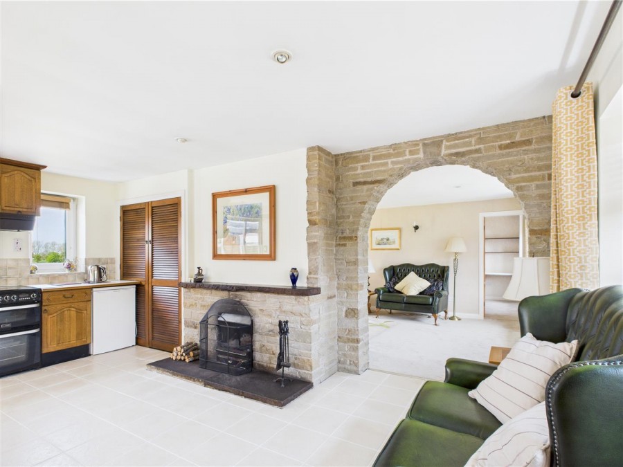 Images for 11 West Street, Swinton, YO17 6SP