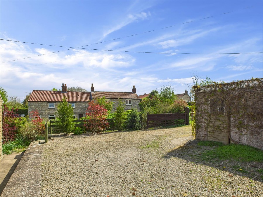 Images for 11 West Street, Swinton, YO17 6SP