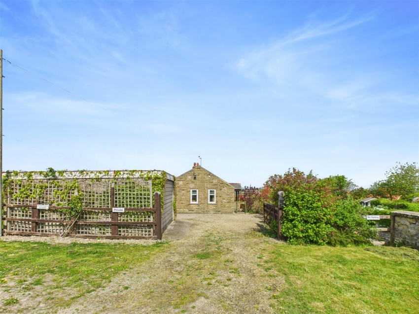 Images for 11 West Street, Swinton, YO17 6SP
