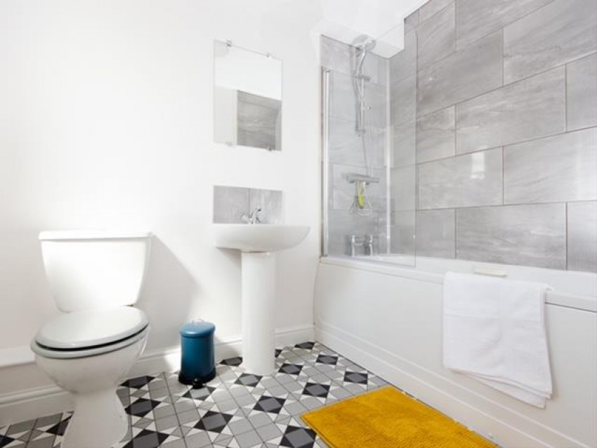 Images for 102a Candler Street, Scarborough, YO12 7DG