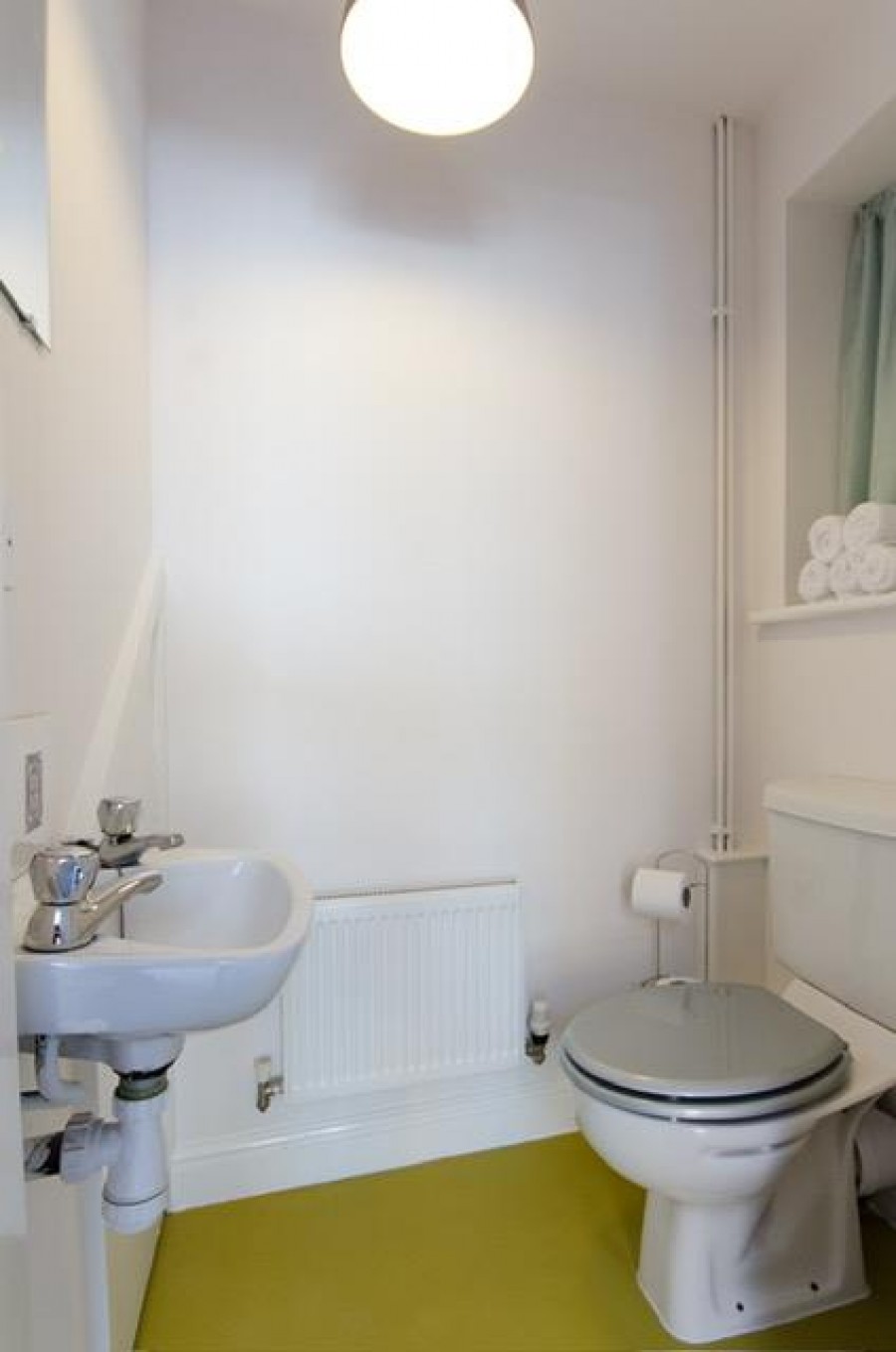 Images for 102a Candler Street, Scarborough, YO12 7DG