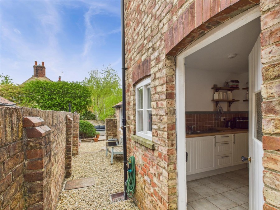 Images for 3 Jessamine Villas, Thornton-Le-Dale, Pickering, YO18 7TH