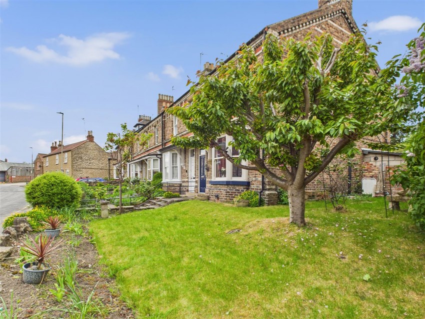 Images for 13 Victoria Road, Malton, YO17 7JJ