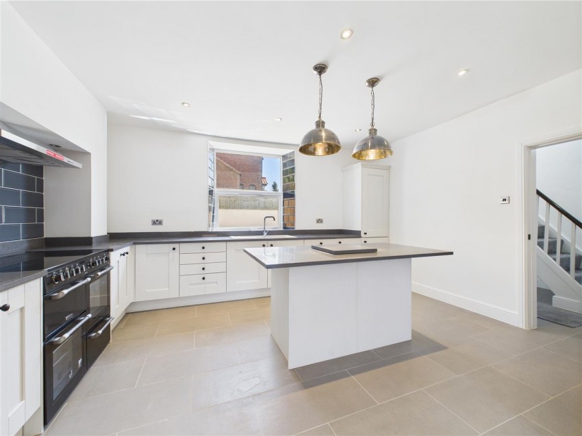 Images for Corner House Farm, Foxholes, Driffield YO25 3QH