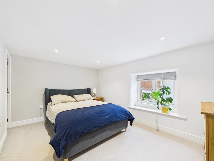 Images for 7, Howe End, Kirkbymoorside, York, North Yorkshire YO62 6BE