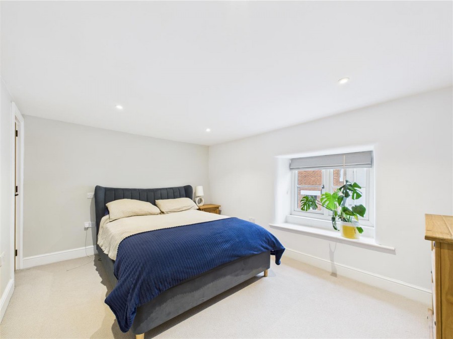 Images for 7, Howe End, Kirkbymoorside, York, North Yorkshire YO62 6BE