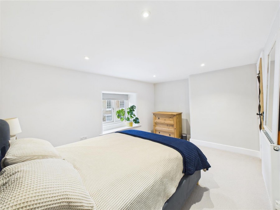Images for 7, Howe End, Kirkbymoorside, York, North Yorkshire YO62 6BE