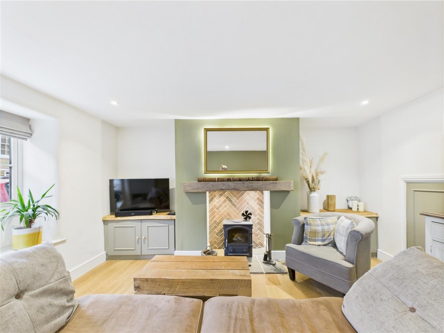 Images for 7, Howe End, Kirkbymoorside, York, North Yorkshire YO62 6BE