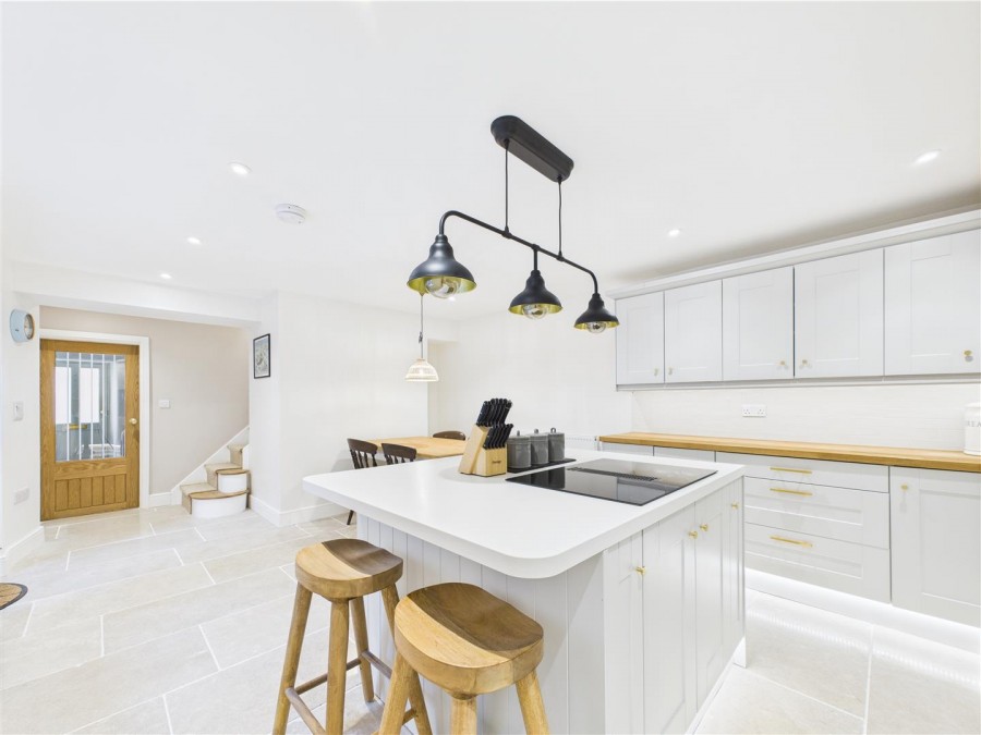 Images for 7, Howe End, Kirkbymoorside, York, North Yorkshire YO62 6BE