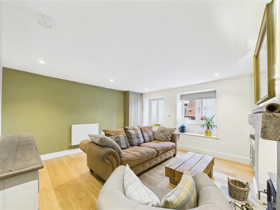 Images for 7, Howe End, Kirkbymoorside, York, North Yorkshire YO62 6BE
