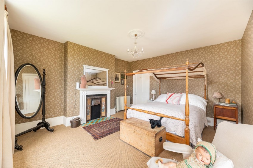 Images for 18 Muston Road, Hunmanby, YO14 0JY