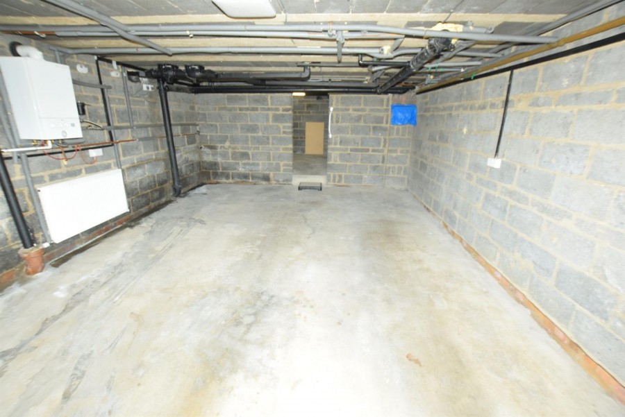 Images for Sea Cliff Crescent, Scarborough