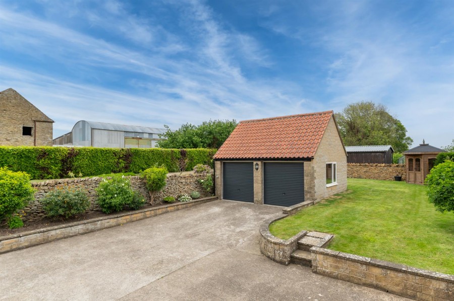 Images for Hawthorn Cottage, Main Street, Sawdon, Scarborough, YO13 9DY