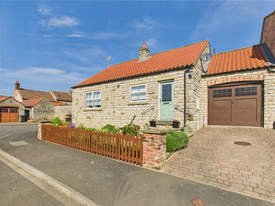 Images for 4 Brier Park, Nawton, York, YO62 7SG