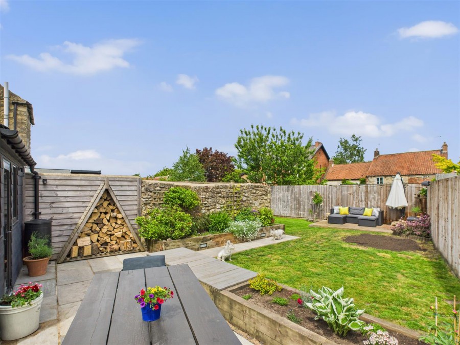Images for 16 Firthland Road, Pickering, YO18 8BZ
