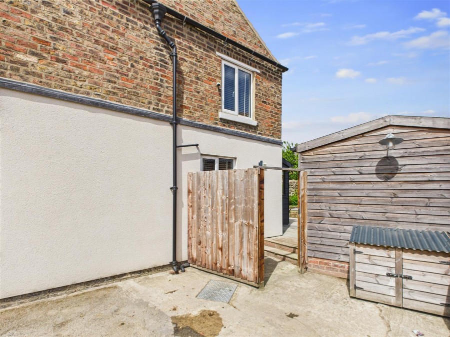 Images for 16 Firthland Road, Pickering, YO18 8BZ