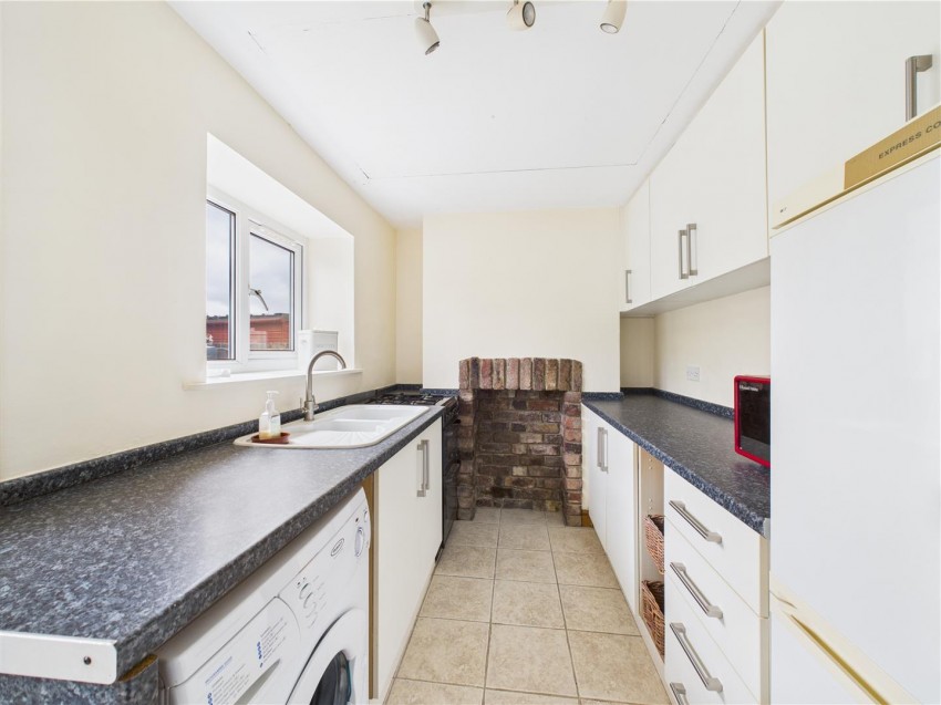 Images for The Cottage, Middle Street, Kilham, Driffield, YO25 4RL