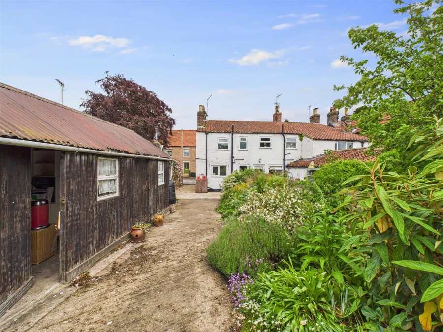 Images for The Cottage, Middle Street, Kilham, Driffield, YO25 4RL