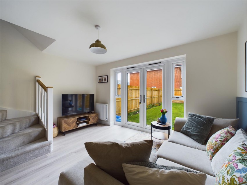 Images for 11 Hunsley Avenue, Driffield, YO25 5GD