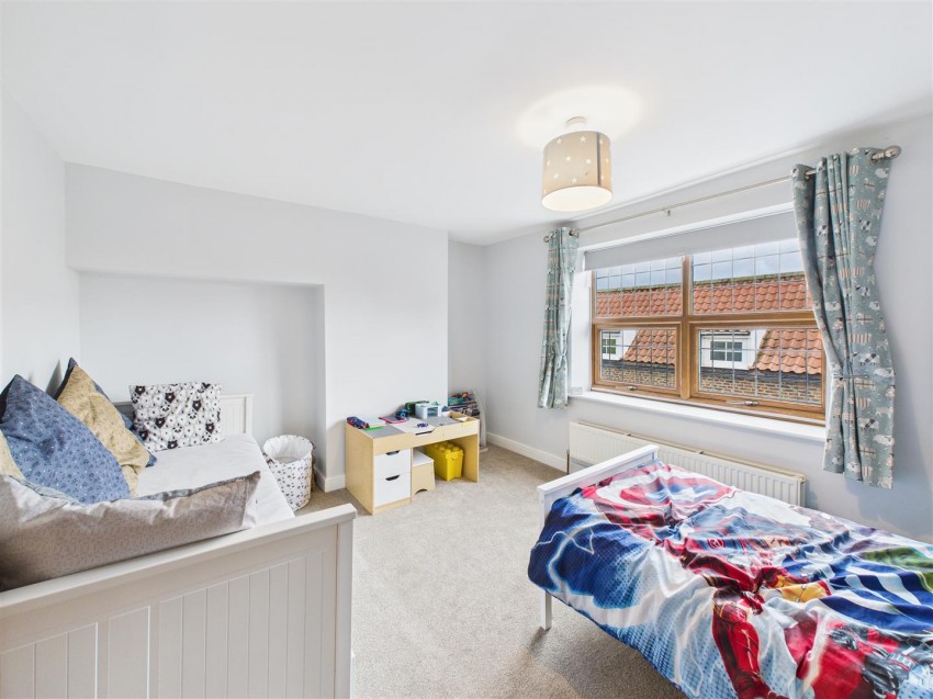 Images for 6 Foston Lane, North Frodingham, Driffield, YO25  8JZ
