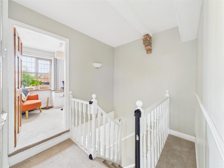 Images for 6 Foston Lane, North Frodingham, Driffield, YO25  8JZ