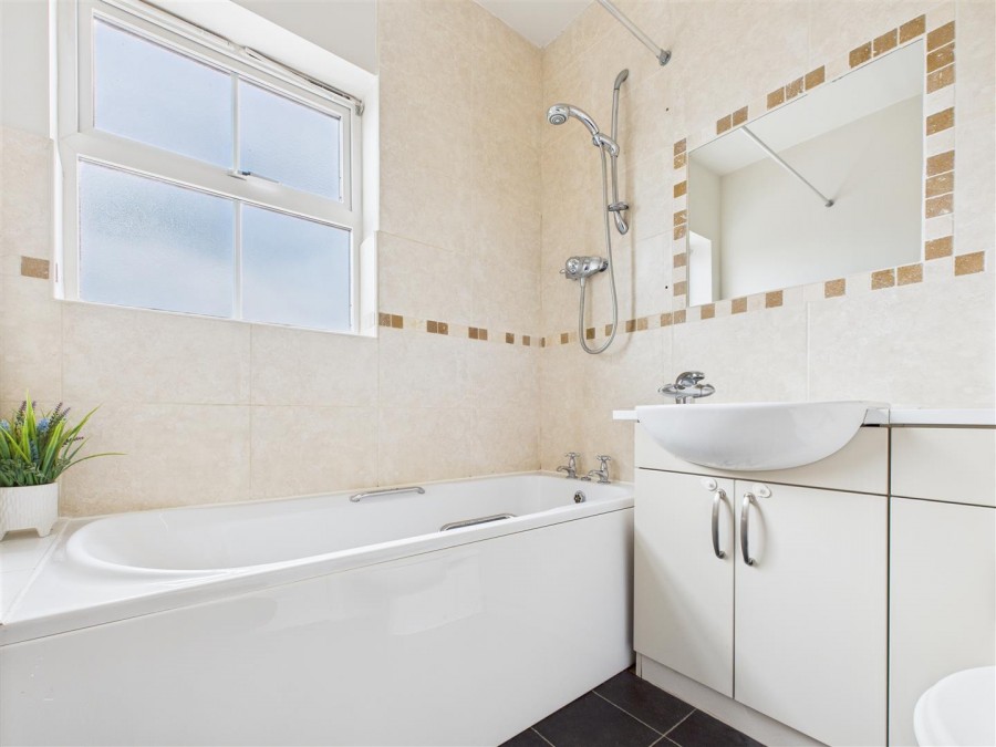 Images for 9, Gilling Way Malton, YO17 7LQ