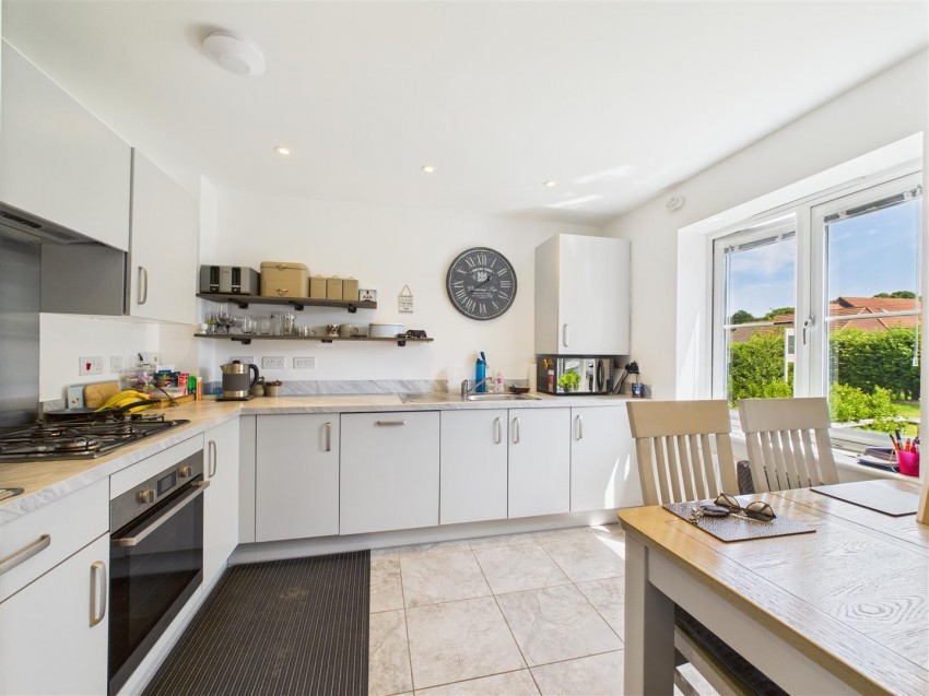 Images for 10 Edmond Close, Driffield, YO25 5GJ
