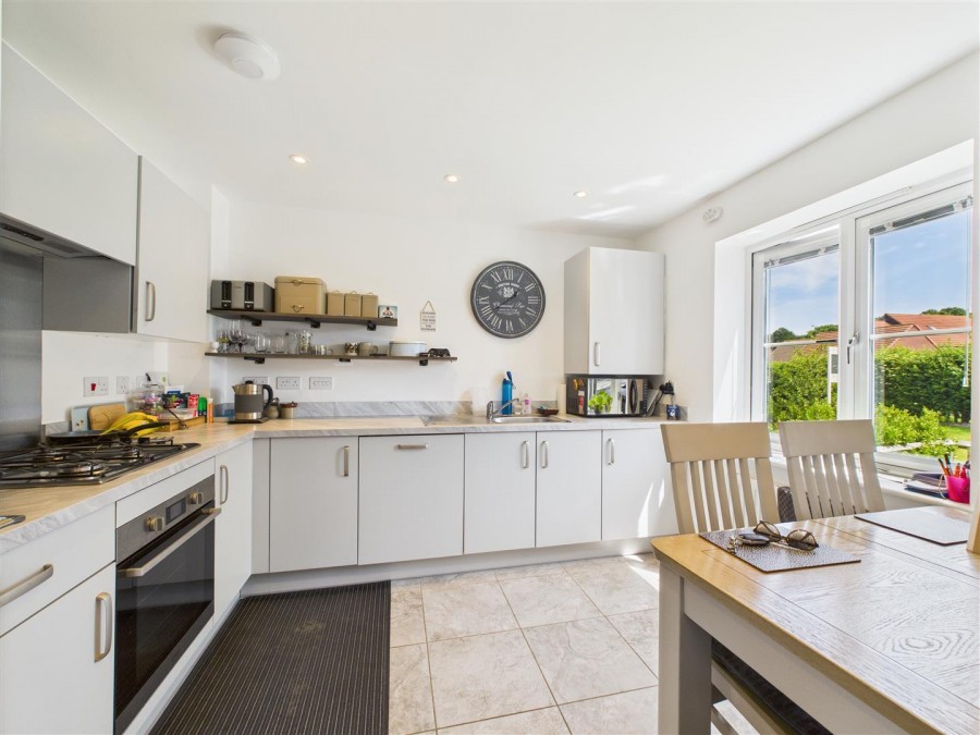 Images for 10 Edmond Close, Driffield, YO25 5GJ