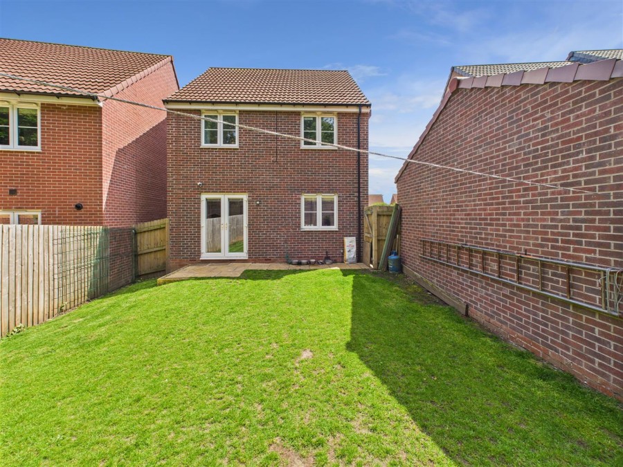Images for 10 Edmond Close, Driffield, YO25 5GJ