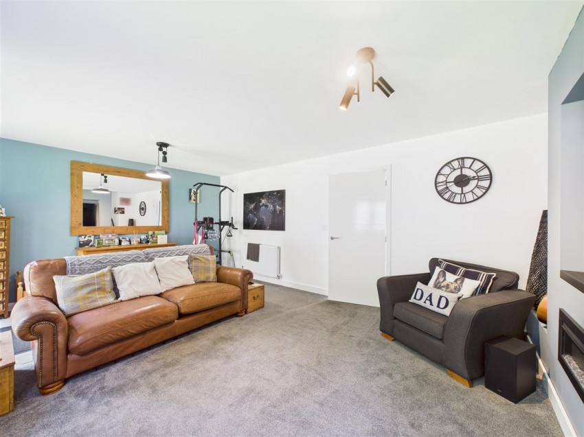 Images for 10 Edmond Close, Driffield, YO25 5GJ