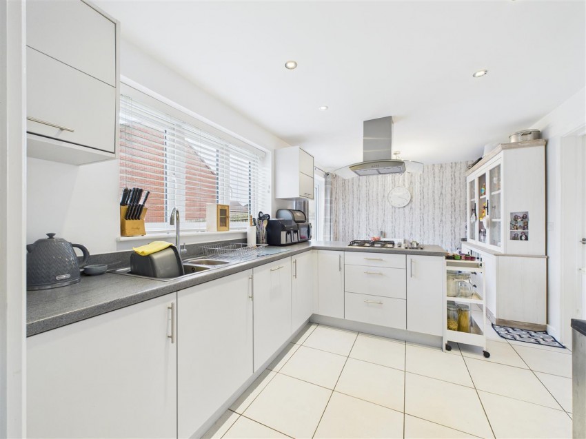 Images for 8 Berriman Drive, Driffield, YO25 5DX