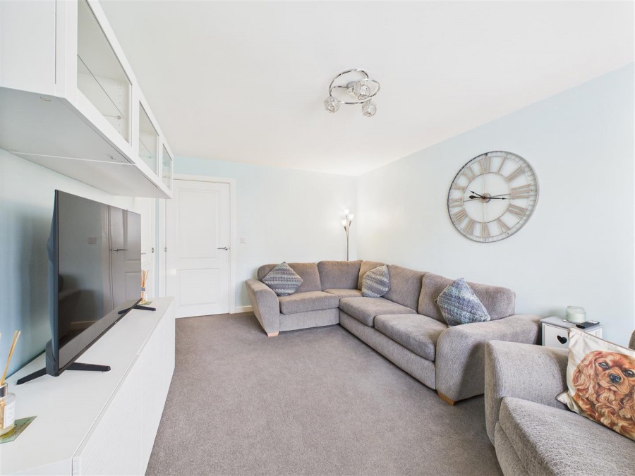 Images for 8 Berriman Drive, Driffield, YO25 5DX
