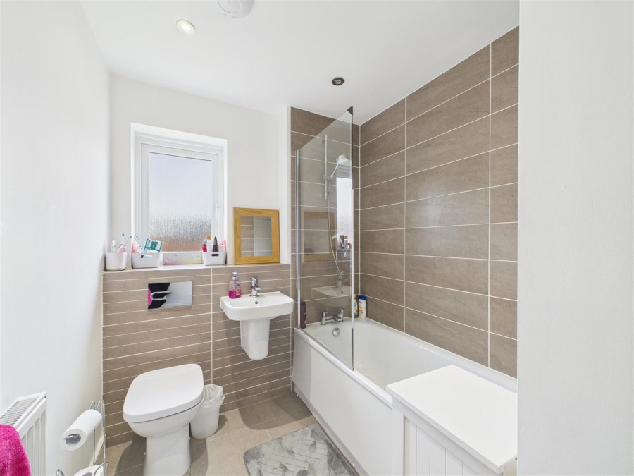 Images for 8 Berriman Drive, Driffield, YO25 5DX