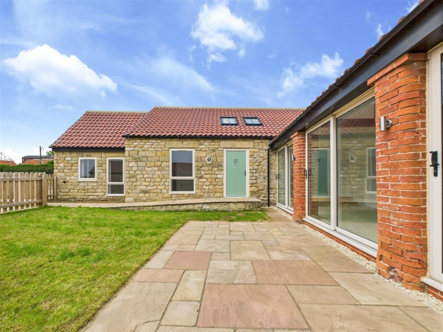Images for The Courtyard, Wilton