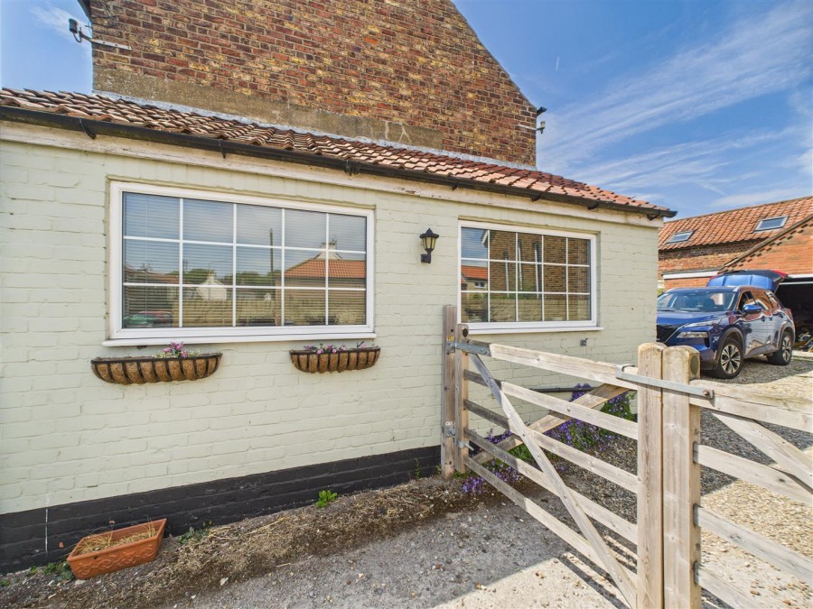 Images for Chapel Farm Cottage, 34, Main Street, Wetwang, Driffield, YO25 9Xj