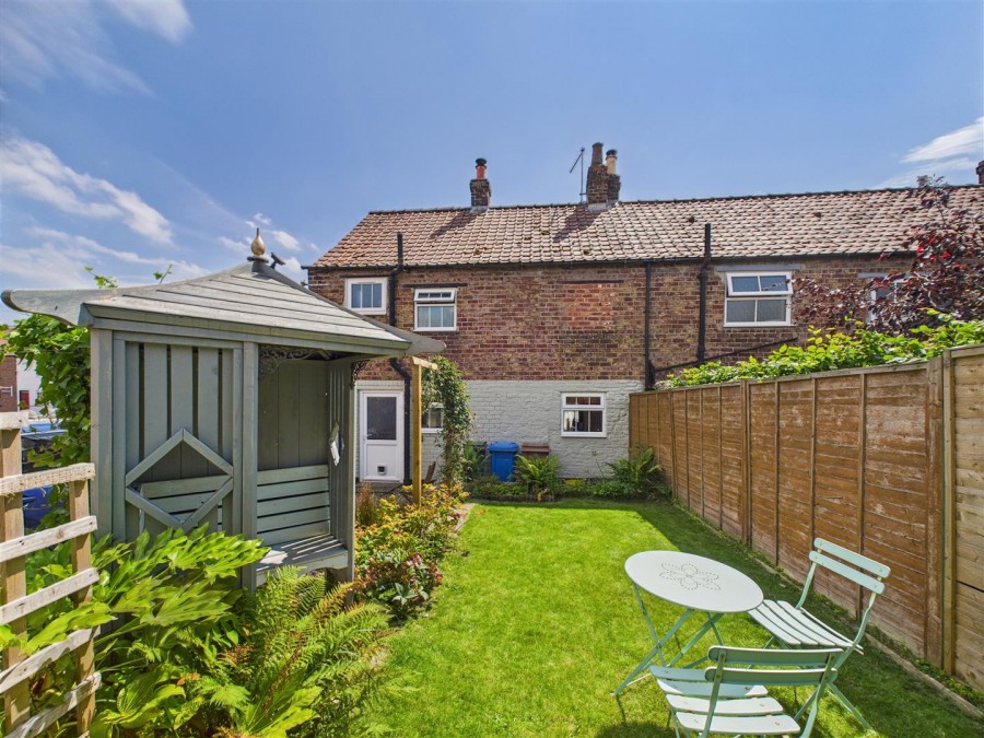 Images for Chapel Farm Cottage, 34, Main Street, Wetwang, Driffield, YO25 9Xj