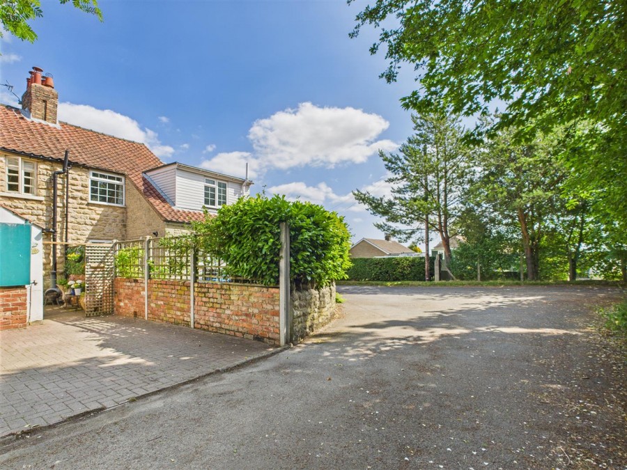 Images for 2, The Mount, High Street, Swinton, Malton, North Yorkshire, YO17 6SN