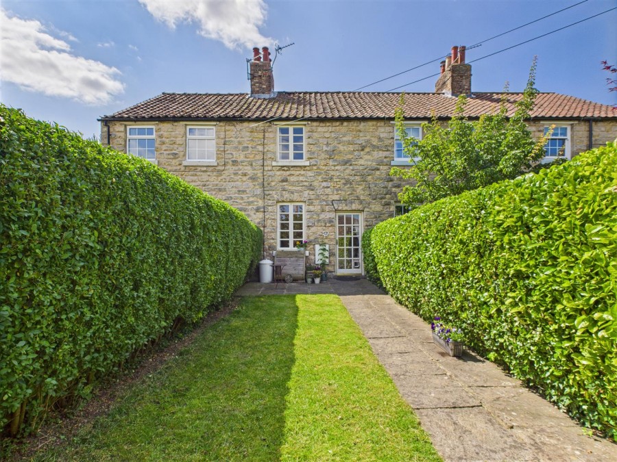 Images for 2, The Mount, High Street, Swinton, Malton, North Yorkshire, YO17 6SN