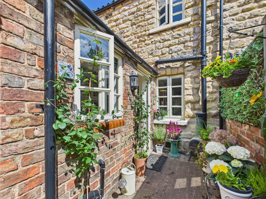 Images for 2, The Mount, High Street, Swinton, Malton, North Yorkshire, YO17 6SN