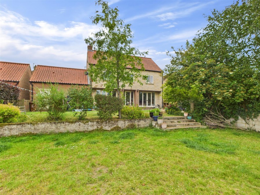 Images for 15, Pearsons Yard Swinton, YO17 6TF
