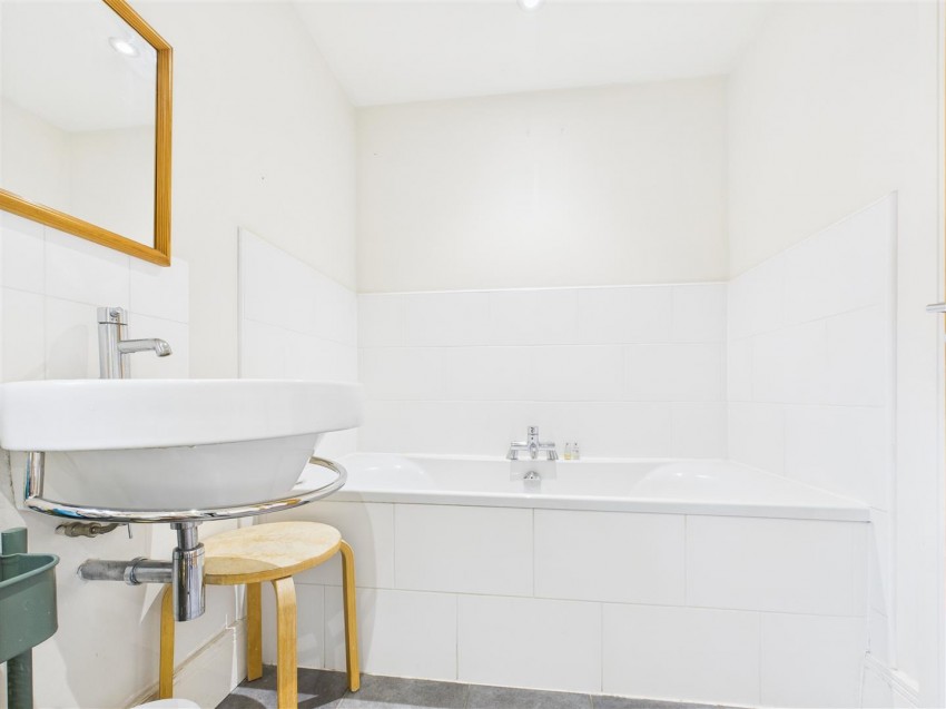 Images for 15, Pearsons Yard Swinton, YO17 6TF