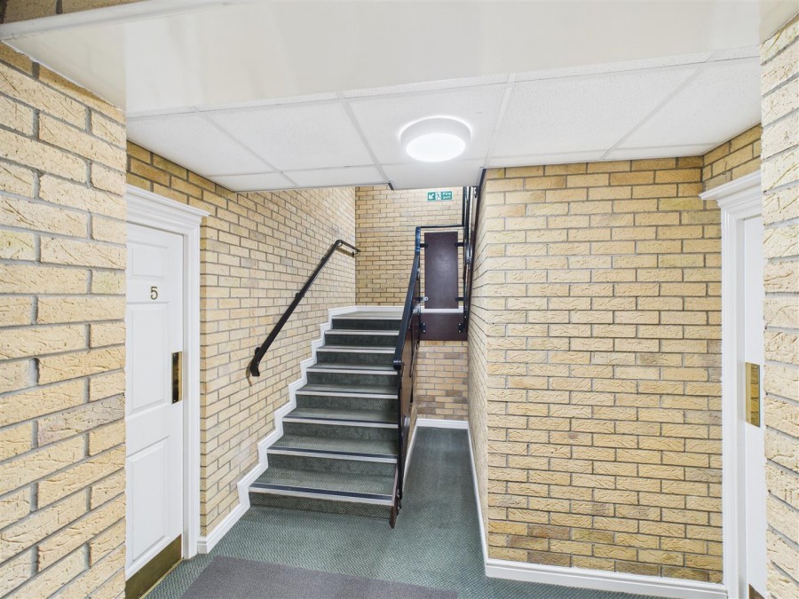 Images for 11 Fawcett Gardens, Driffield, YO25 5NR