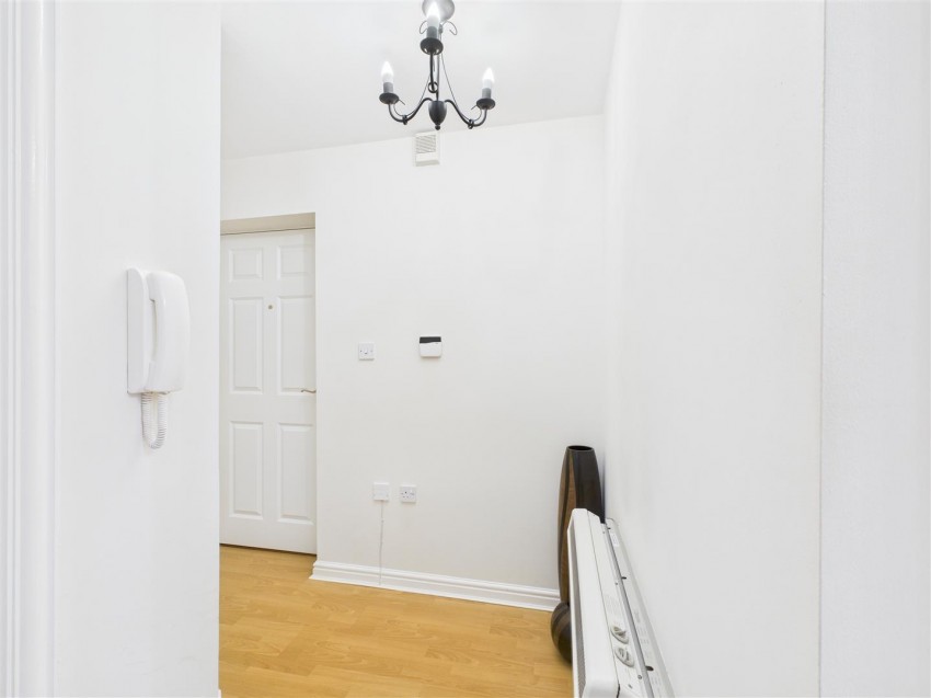 Images for 11 Fawcett Gardens, Driffield, YO25 5NR