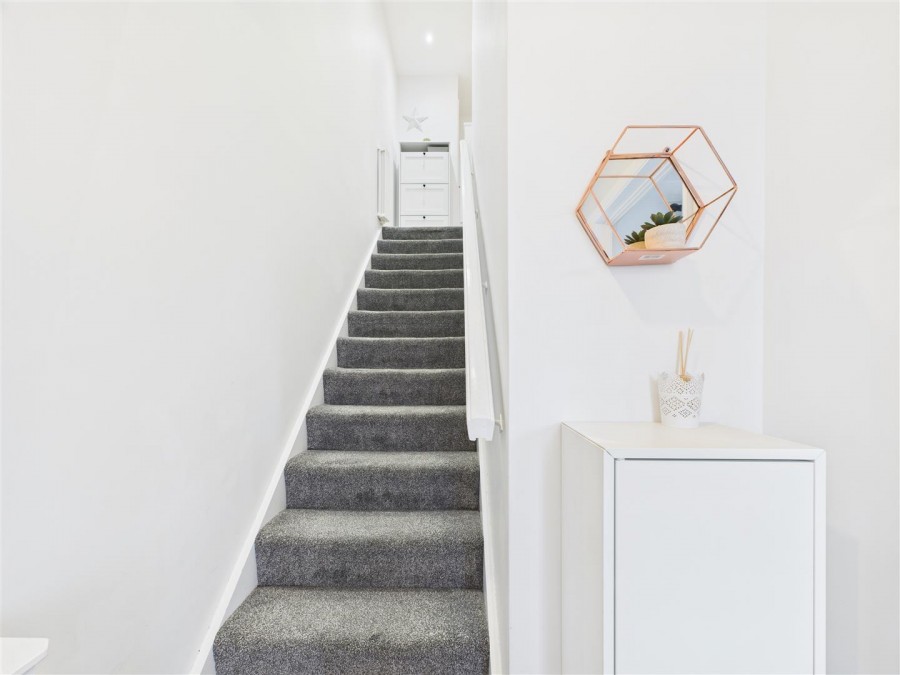 Images for Birch View, Pickering